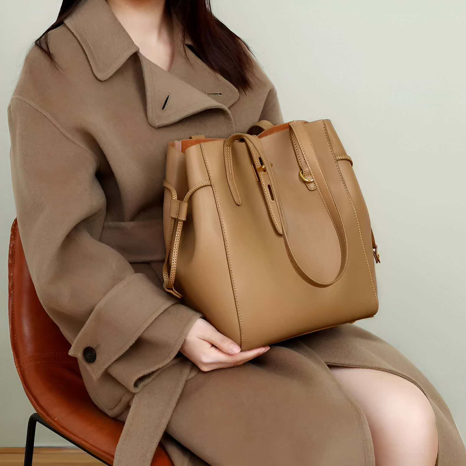 Luxury Genuine Leather Shoulder Bag – High-quality craftsmanship and timeless design